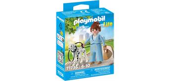 PLAYMOBIL® 71736 Managerin mit Dalmatiner